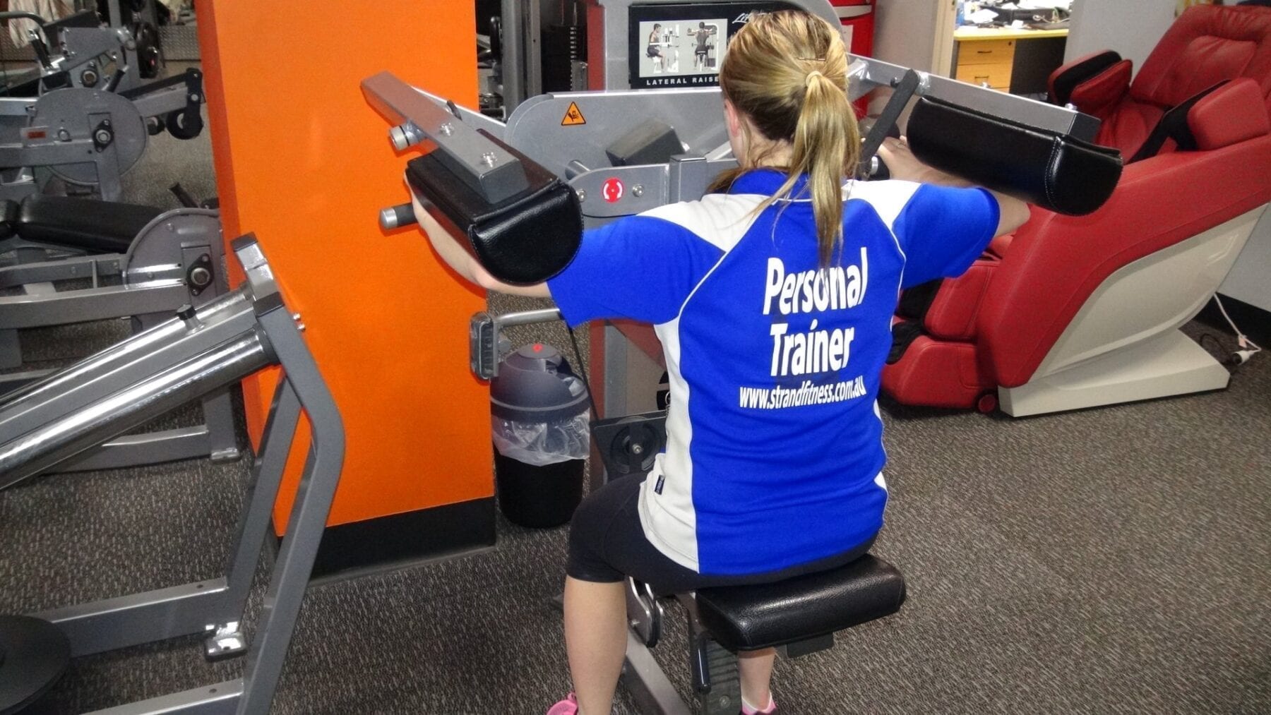 Lat Raise