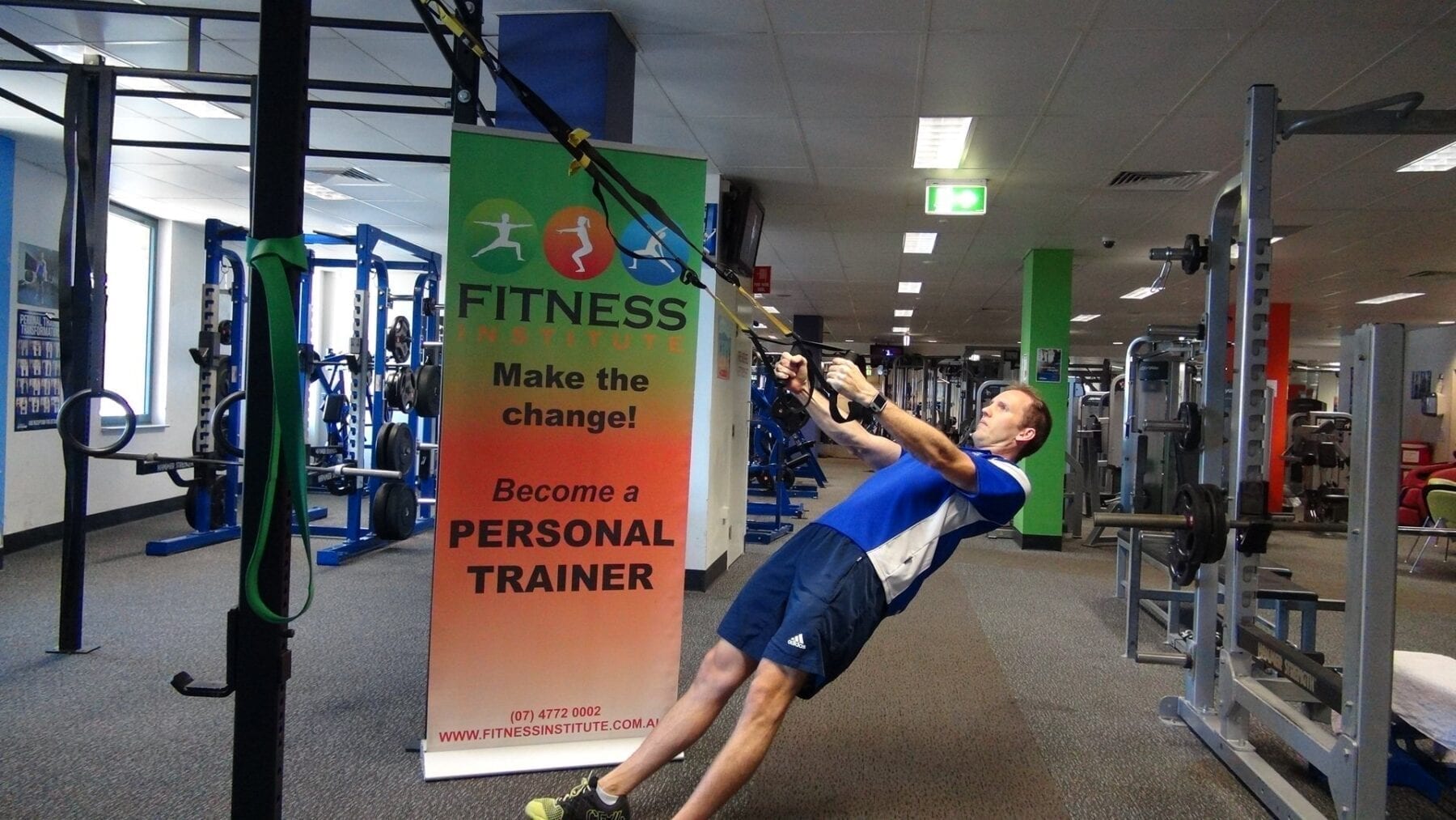 Fitness Institute TRX Row