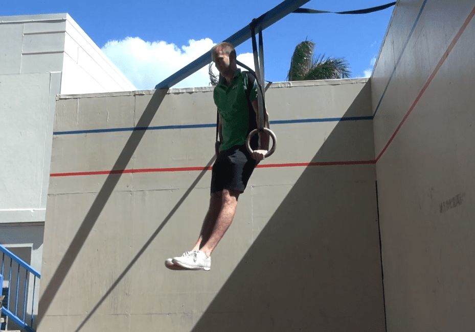 Snap Pull Ring Muscle Up