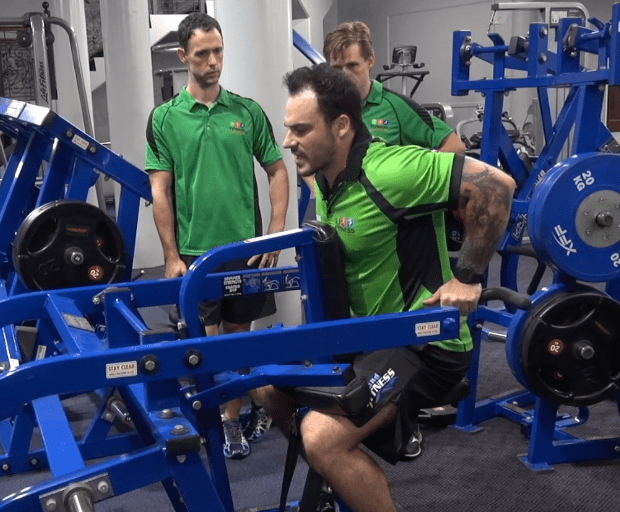 Tricep Dip Machine